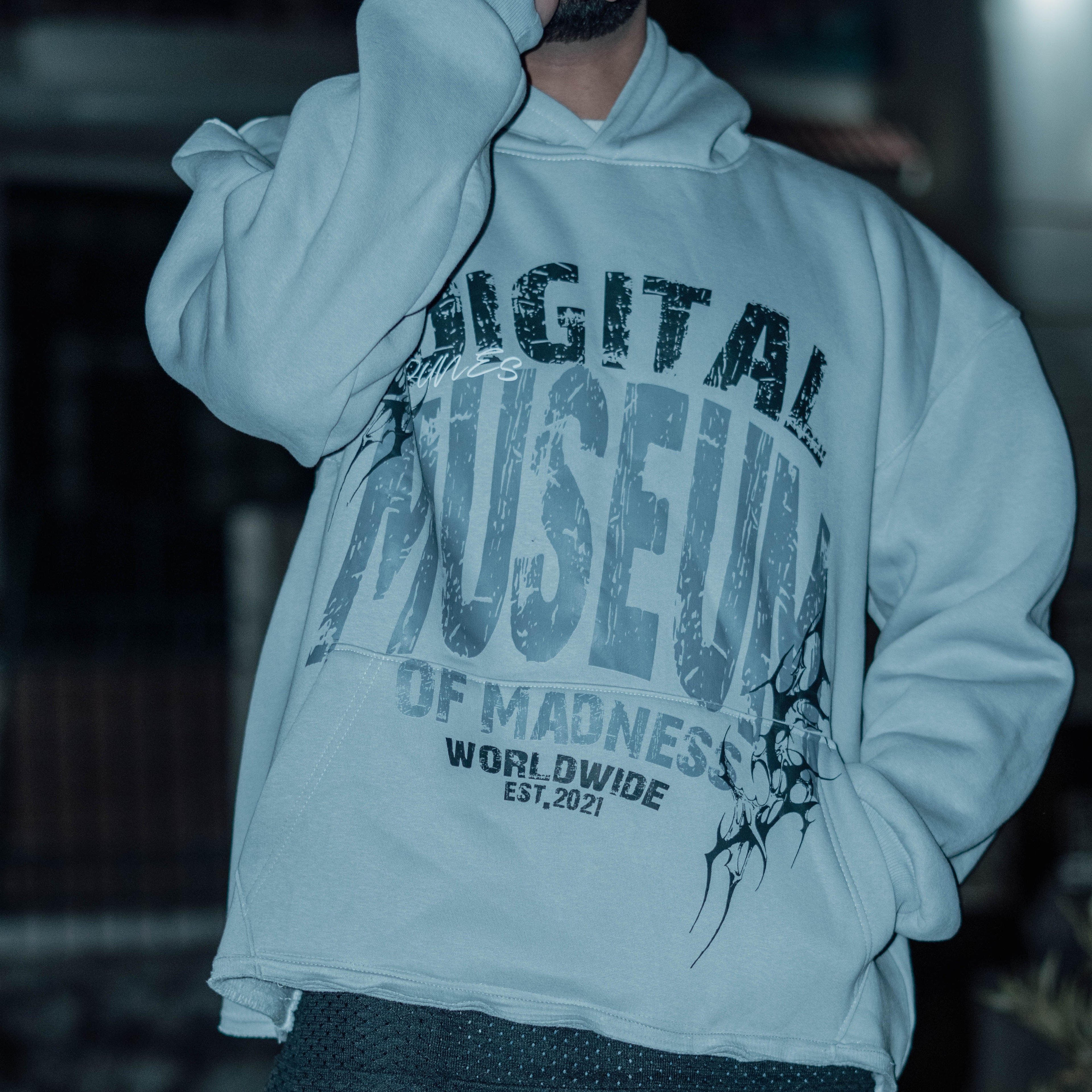 DD MUSEUM light gray